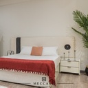 Bedroom B007